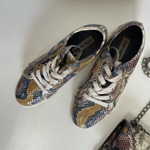 Steve Madden platform shoes